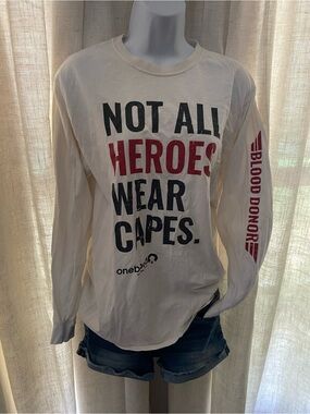 OneBlood "Not All Heroes Wear Capes" White Graphic T-Shirt Size Medium